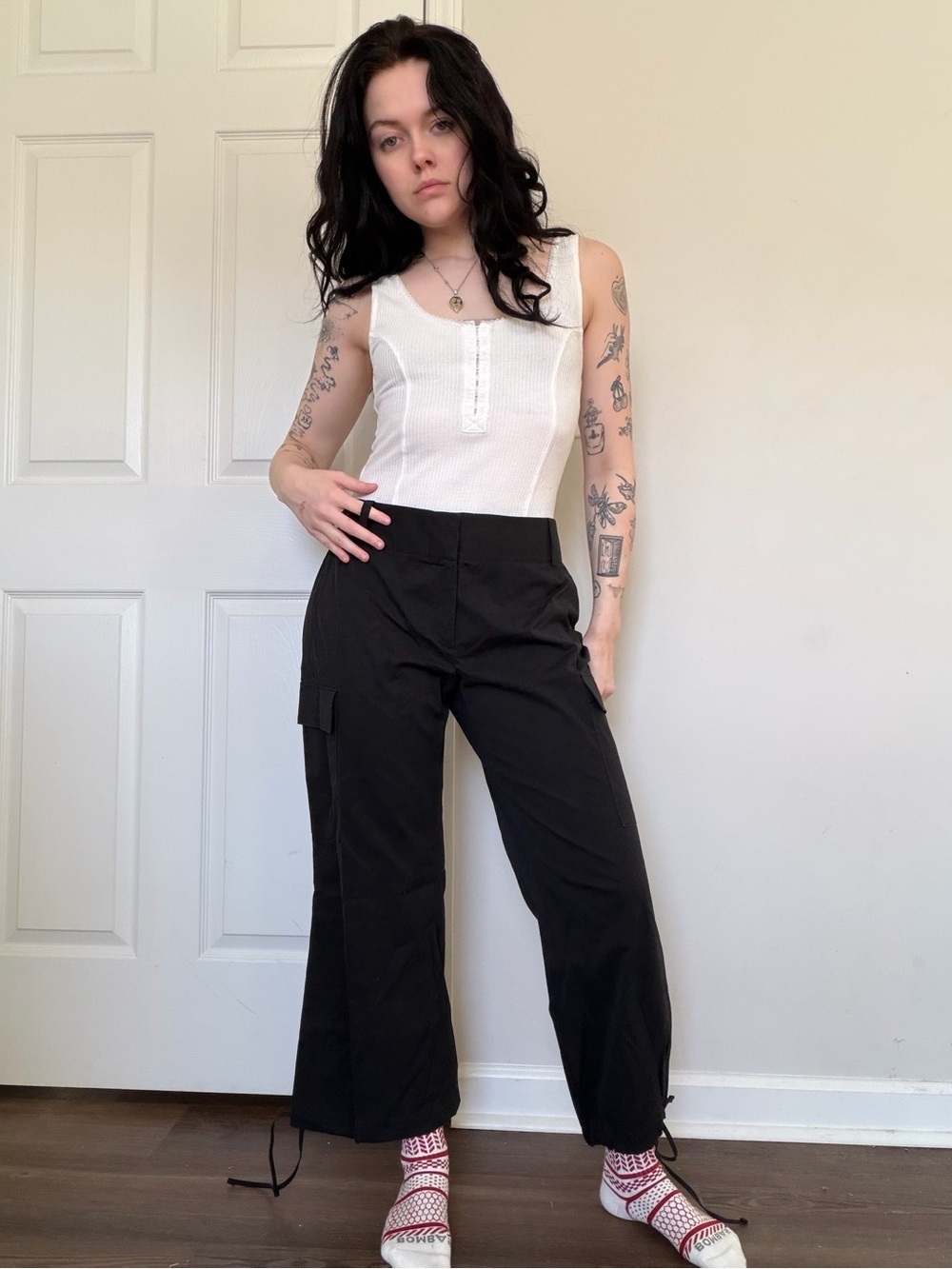 Banana Republic Factory Black Cropped Wide-Leg Cargo Pants Small